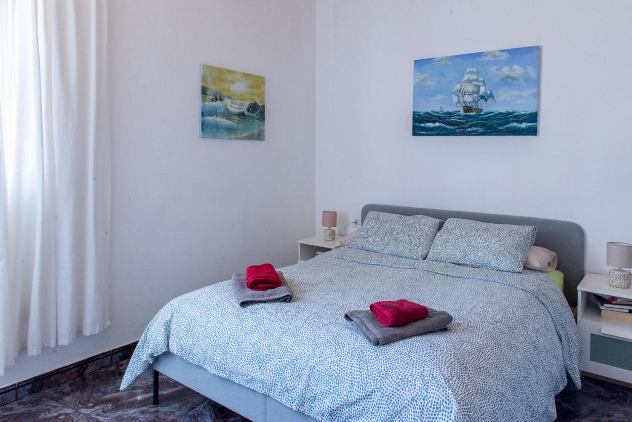 Apartments On An Organic Farm By The Coast, フロンテーラ エクステリア 写真